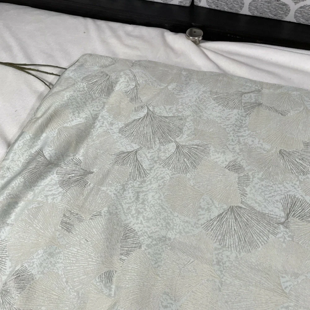 NEW  [ 1 Euro European ] Pillow Sham for Hotel‎ Collection Ginko